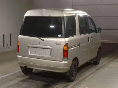 Daihatsu Atrai Wagon  с аукциона в Японии