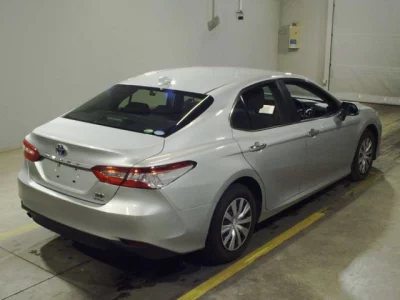 Toyota CAMRY  с аукциона в Японии