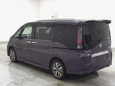 Honda STEP WAGON  с аукциона в Японии