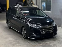 Honda ODYSSEY лот № 686 оценка 3.5  с аукциона в Японии 3