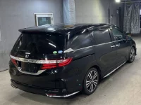 Honda ODYSSEY лот № 686 оценка 3.5  с аукциона в Японии 4