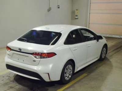 Toyota COROLLA  с аукциона в Японии