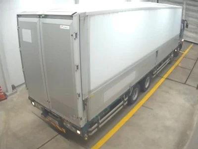 Mitsubishi FUSO TRUCK  с аукциона в Японии