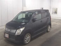 Suzuki WAGON R лот № 3003 оценка 3  с аукциона в Японии 3