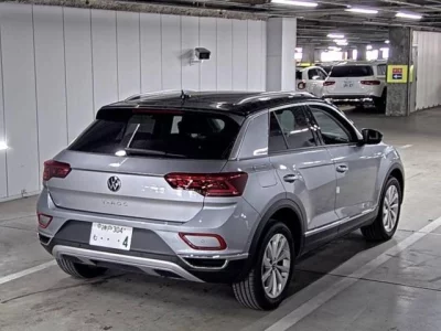 Volkswagen T-ROC  с аукциона в Японии