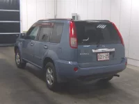 Nissan X-TRAIL лот № 3015 оценка 3.5  с аукциона в Японии 1