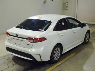 Toyota COROLLA  с аукциона в Японии