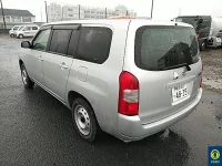 Toyota SUCCEED лот № 103 оценка 4  с аукциона в Японии 2