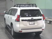 Toyota LAND CRUISER PRADO лот № 2159 оценка 4.5  с аукциона в Японии 1