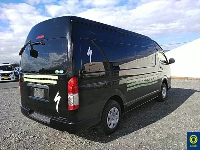 Toyota HIACE VAN  с аукциона в Японии