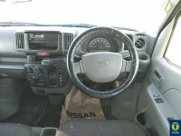 Nissan CLIPPER VAN лот № 74 оценка R  с аукциона в Японии 4