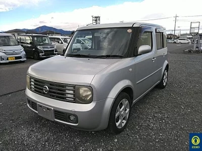 Nissan CUBE  с аукциона в Японии