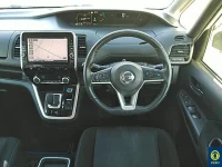 Nissan SERENA лот № 52 оценка 3  с аукциона в Японии 4