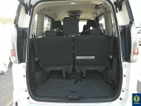 Nissan SERENA лот № 52 оценка 3  с аукциона в Японии 8