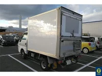 Mazda BONGO лот № 29 оценка 3.5  с аукциона в Японии 2