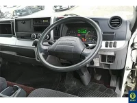 Mitsubishi CANTER лот № 28 оценка 3  с аукциона в Японии 4