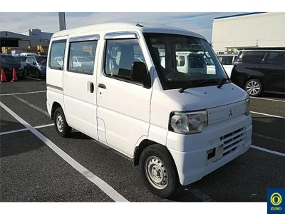Mitsubishi MINICAB VAN