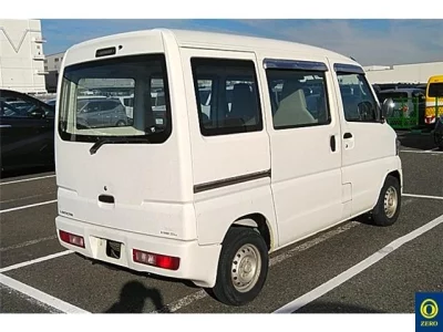 Mitsubishi MINICAB VAN