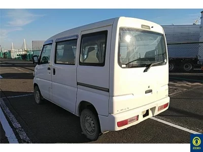 Mitsubishi MINICAB VAN
