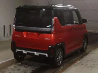 Mitsubishi DELICA MINI лот № 4096 оценка 6  с аукциона в Японии 1