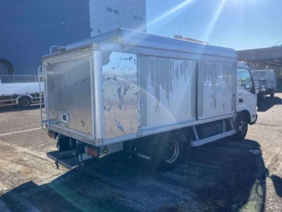 Hino DUTRO  с аукциона в Японии