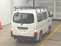 Nissan CARAVAN VAN лот № 5001 оценка RB  с аукциона в Японии 1