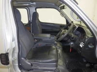 Nissan CARAVAN VAN лот № 5003 оценка RA  с аукциона в Японии 3