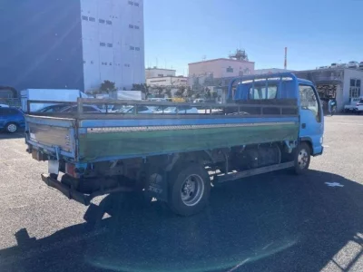 Isuzu ELF  с аукциона в Японии
