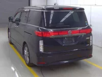 Nissan ELGRAND лот № 64 оценка 3.5  с аукциона в Японии 1