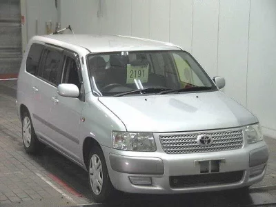 Toyota SUCCEED  с аукциона в Японии