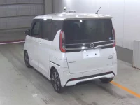 Nissan ROOX лот № 3064 оценка R  с аукциона в Японии 1