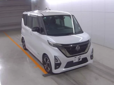 Nissan ROOX  с аукциона в Японии