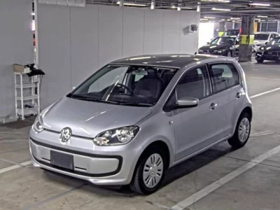 Volkswagen UP  с аукциона в Японии