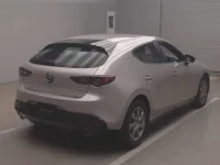 Mazda MAZDA3 лот № 52136 оценка 3.5  с аукциона в Японии 1