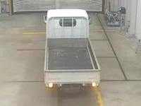 Nissan ATLAS лот № 3006 оценка 3.5  с аукциона в Японии 2