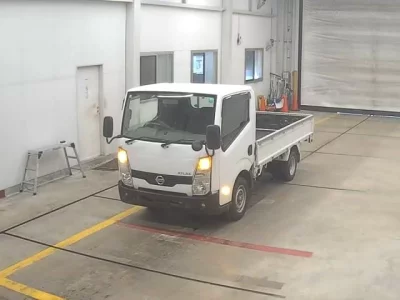 Nissan ATLAS  с аукциона в Японии