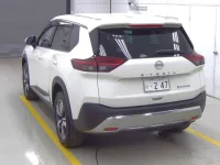 Nissan X-TRAIL лот № 208 оценка 3.5  с аукциона в Японии 1