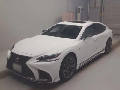 Lexus LS  с аукциона в Японии