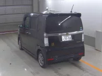 Honda N BOX лот № 3072 оценка R  с аукциона в Японии 1