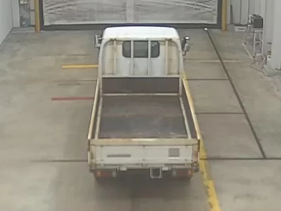 Isuzu ELF  с аукциона в Японии