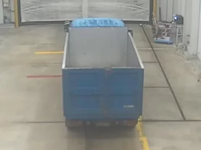 Hino DUTRO  с аукциона в Японии