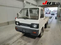 Suzuki CARRY TRUCK лот № 7513 оценка 3.5  с аукциона в Японии 3