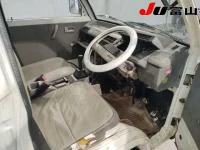 Suzuki CARRY TRUCK лот № 7513 оценка 3.5  с аукциона в Японии 5