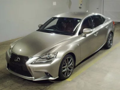 Lexus IS  с аукциона в Японии