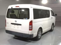 Toyota HIACE лот № 2126 оценка 3.5  с аукциона в Японии 1