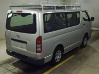 Toyota REGIUS ACE VAN лот № 62009 оценка 3  с аукциона в Японии 1