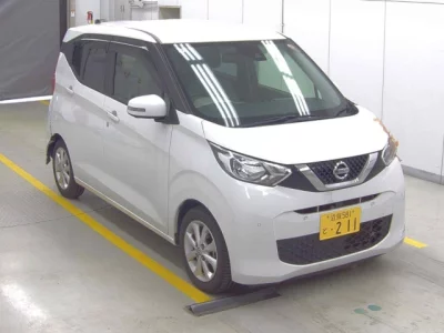 Nissan DAYZ  с аукциона в Японии