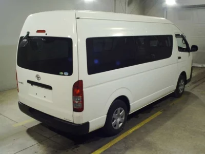 Toyota REGIUS ACE VAN  с аукциона в Японии
