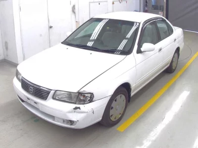 Nissan SUNNY  с аукциона в Японии