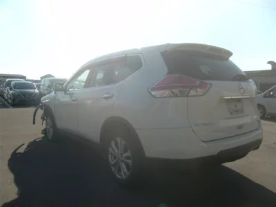 Nissan X-TRAIL  с аукциона в Японии